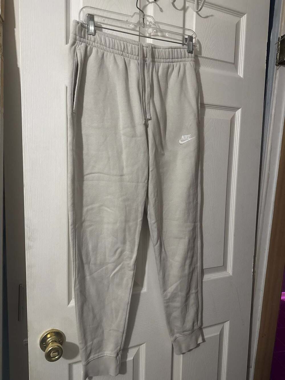 Nike Sportswear Club Fleece Joggers in Light Bone